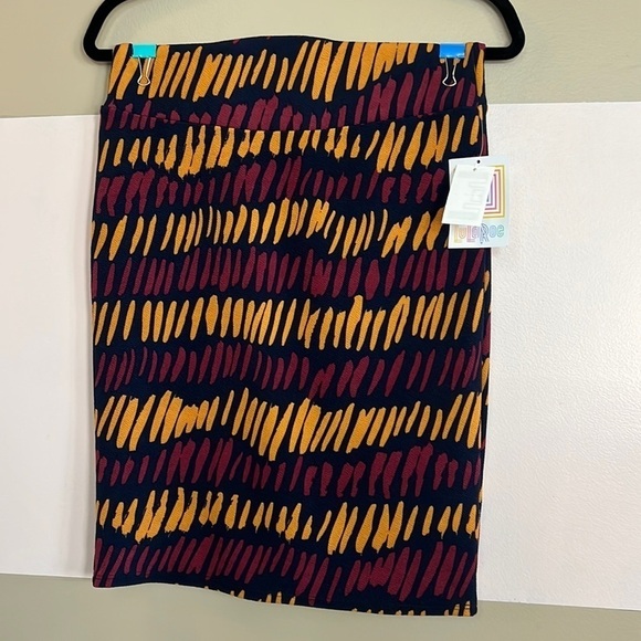 LulaRoe Cassie skirt size Medium - Picture 1 of 6
